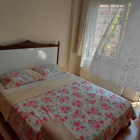 Celil Pansiyon Ayvalı 외부 사진