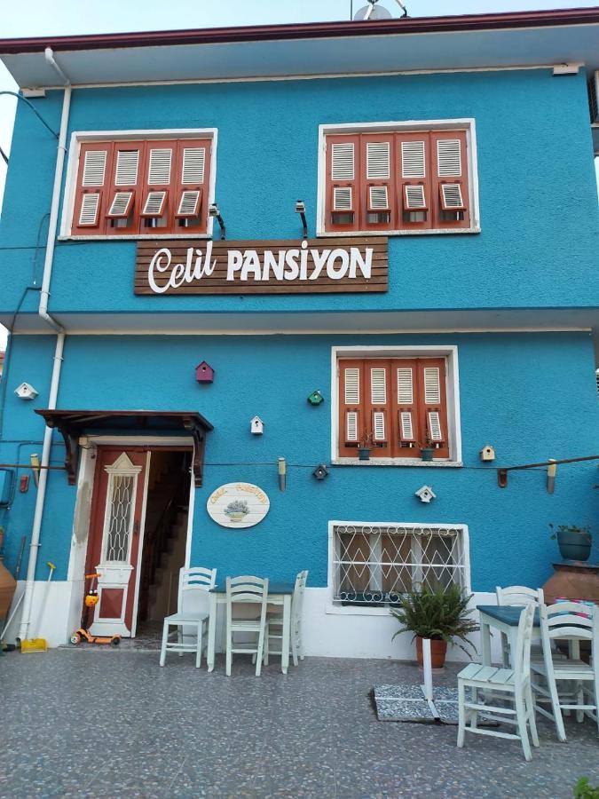 Celil Pansiyon Ayvalı 외부 사진